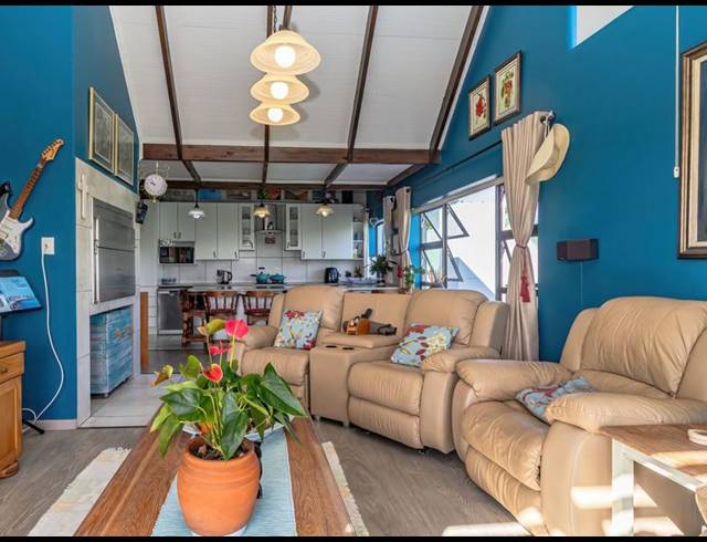 3 BEDROOM HOUSE FOR SALE IN DIAZ